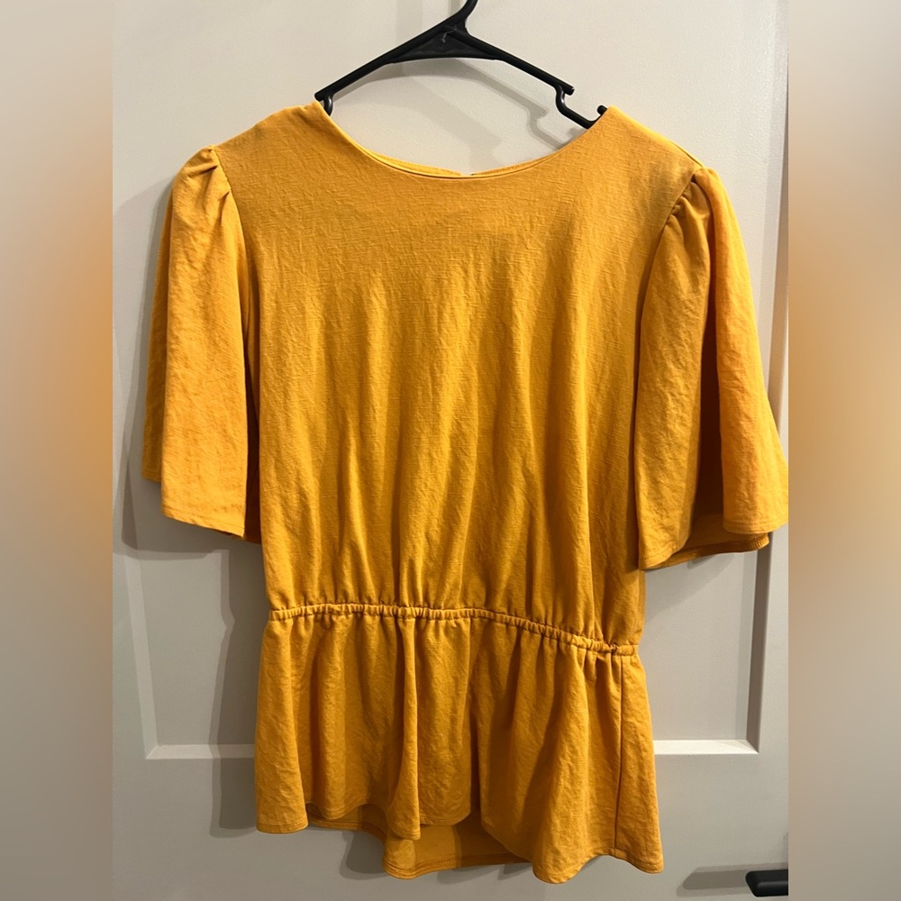 Ann Taylor Mustard Knit Top